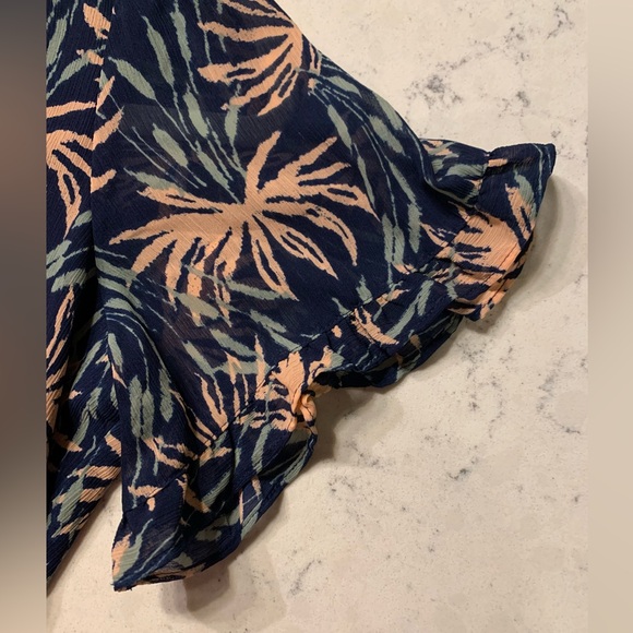 MADEWELL Ruffle-Sleeve Midi Dress in Oasis Palms - XXS - Picture 8 of 11